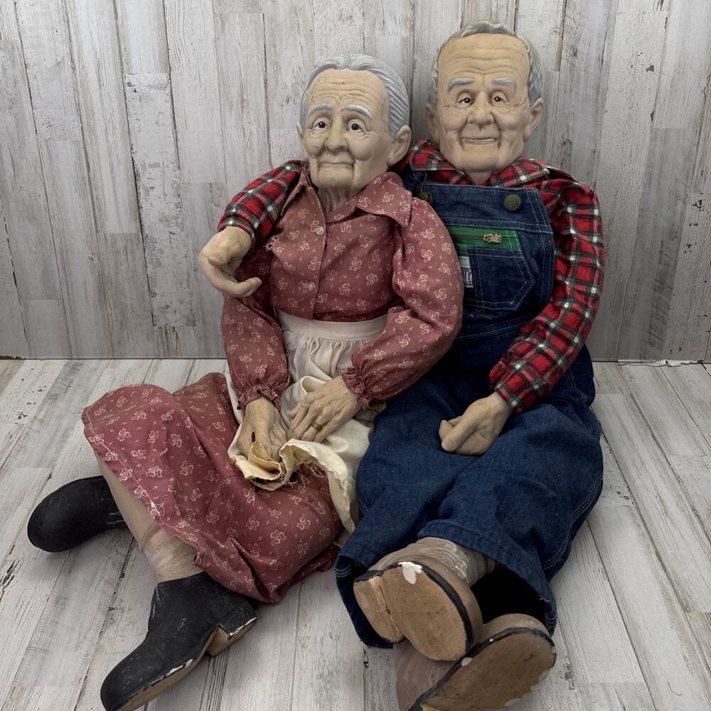 William Wallace Grandpa & Grandma Porcelain Dolls Farmer 32” Porch Patio Decor